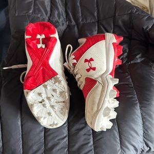 Kids baseball cleats. Like new